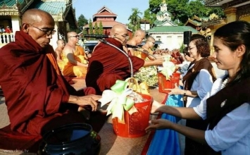 Chùm ảnh lễ dâng Y Kathina tại Myanmar